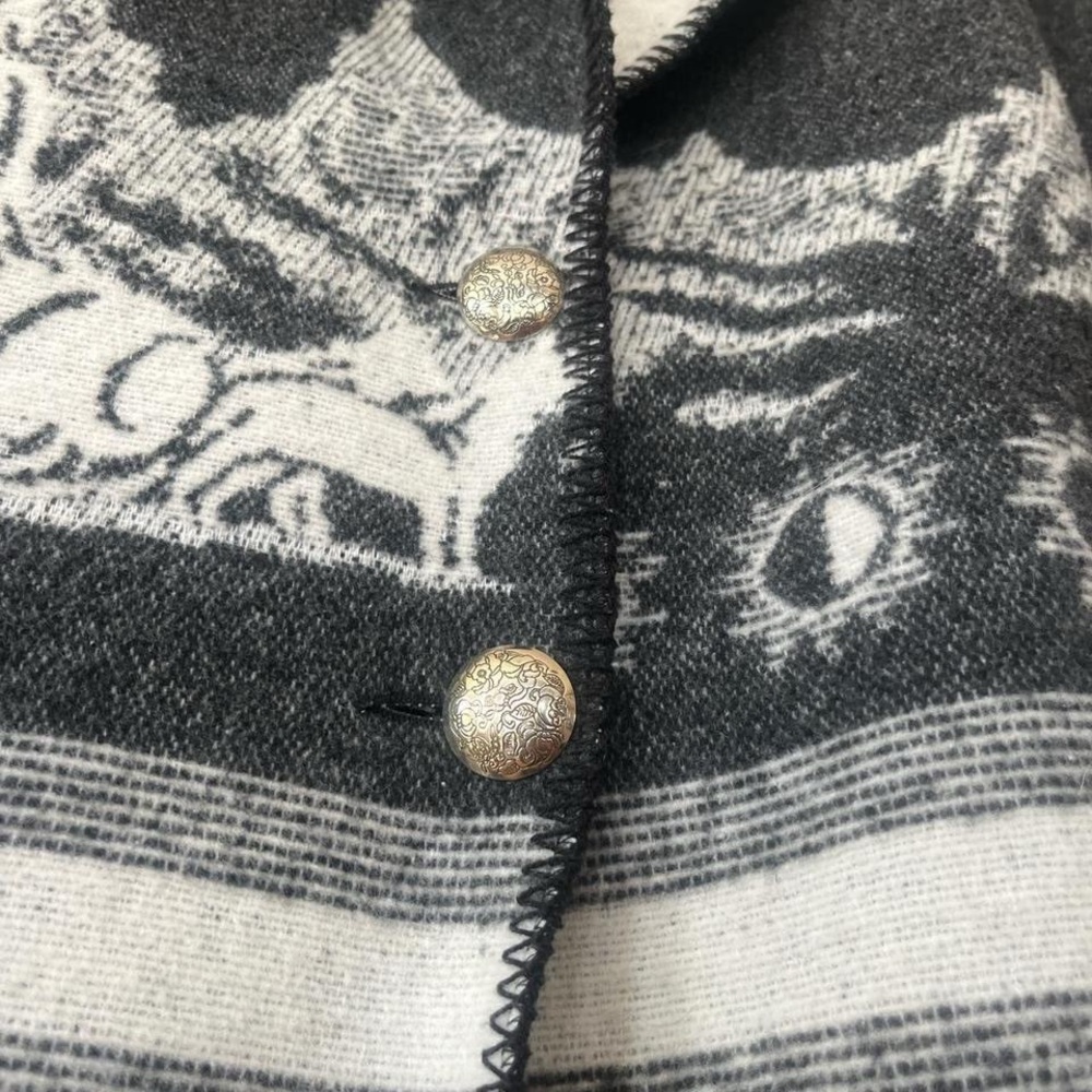 Vintage Gray and White Knit Wool Coat - Picture 5 of 6